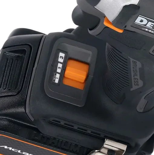 Шуруповерт ударный DeWalt McLaren F1 Team Limited Edition с АКБ и ЗУ DCF85MP2T - фото 7