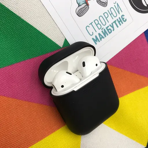 Чохол для навушників MAKE Apple AirPods 1/2 Silicone Black - фото 3