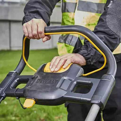 Газонокосарка акумуляторна DeWALT без АКБ та ЗП DCMW564N - фото 2