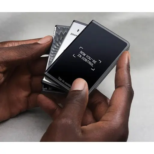 Криптогаманець Ledger Stax [134124] - фото 6