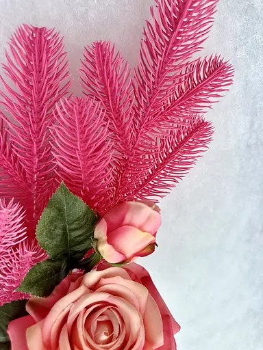 Ветка хвойная литая Hvoya Blush Pink розовая 33 см 250 шт. - фото 3