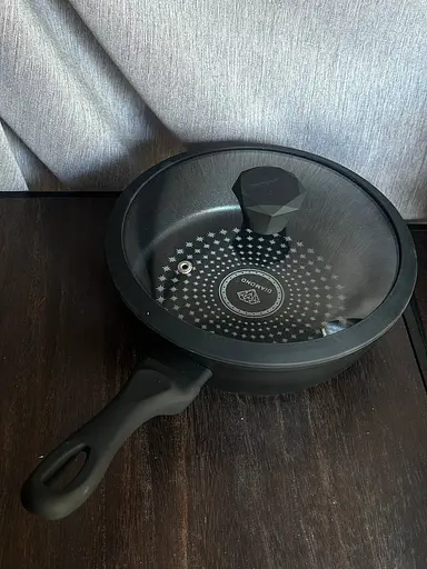 Глубокая сковорода с крышкой Benson BN-446 ⌀ 28см 7.5см алмазное антипригарное покрытие Черная - фото 6