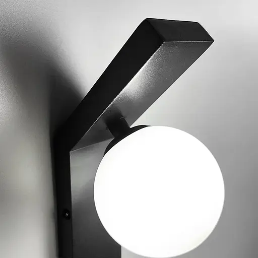 Бра із білим плафоном у чорному корпусі 23 см Line F Арт. WJ55/1 BK - фото 5