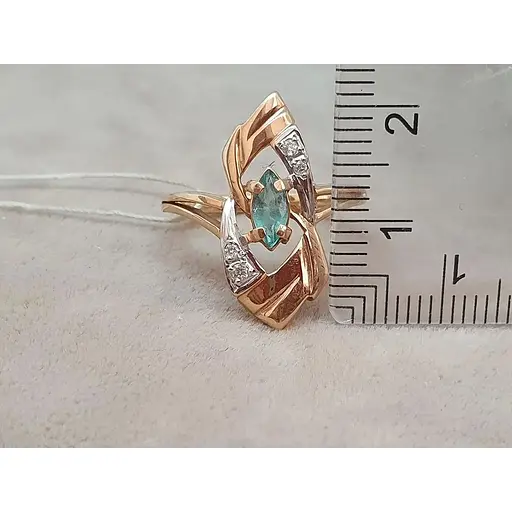 Золотое кольцо с бриллиантами и изумрудом. RE6178K 17,5 - фото 5