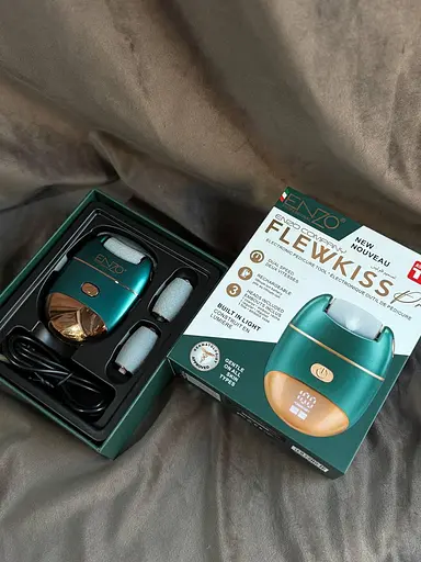 Портативна роликова пемза ENZO EN-7101 пемза для стоп електрична бездротова на акумуляторі 5 Вт Бірюзовий - фото 4