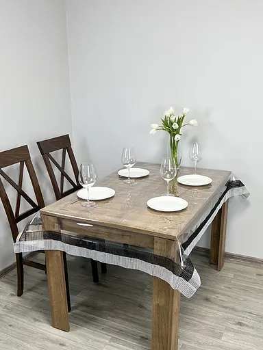 Скатертина силіконова з чорно-срібною стразовою стрічкою 310х190 см - фото 10