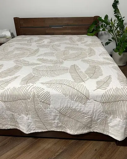 Муслиновое двустороннее покрывало 210x250 см с ботаническим принтом, плед на двуспальную кровать, уютный домашний Бежево-молочный - фото 2