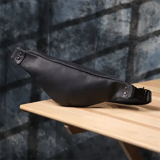 Чоловіча бананка з натуральної vintage шкіри SHVIGEL 29х11х4,5 см sum0027425 - фото 9