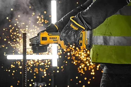 Шлифмашина угловая аккумуляторная DeWalt с АКБ и ЗУ DCG405H2T - фото 8