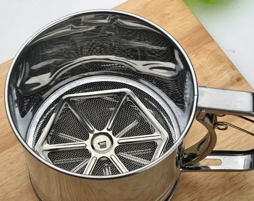 Кружка-сито для просеивания муки малая Ø 10.5 см 250 мл, A-plus Светло-серый 85099 - фото 5