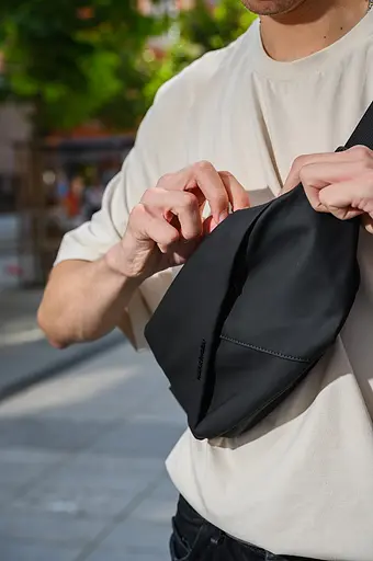 Сумка бананка Mark Ryden MR7786 водонепроницаемая (Черный) - фото 4