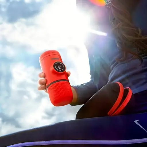 Эспрессо-кофеварка Wacaco Nanopresso 18 бар 80мл с чехлом Красный - фото 3