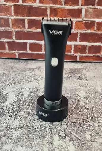Машинка для стрижки VGR V-185 (Зарядна док-станція, LCD-дисплей, 200 хв роботи) - фото 2