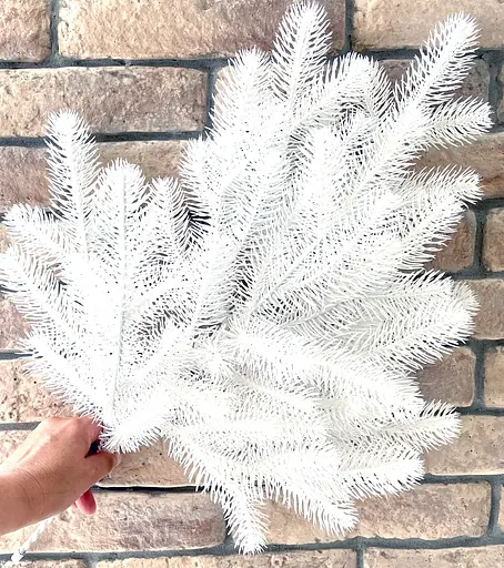 Гілка ялинки штучна Hvoya Lux біла 60 см 10 шт. - фото 3