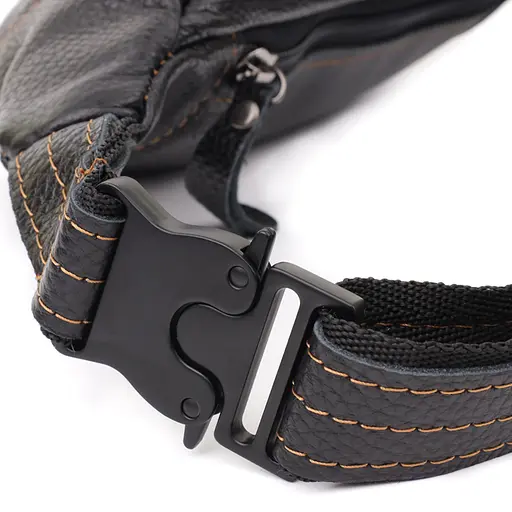 Приваблива сумка-бананка для чоловіків із натуральної зернистої шкіри SHVIGEL 34х12х4 см sum0027424 - фото 15