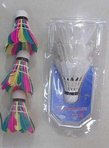 Воланчик пір'яний C 40225-1 3 штуки в слюді (6900066348914) - фото 1