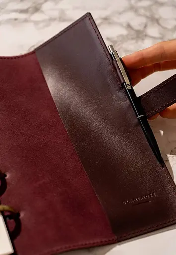 Шкіряний блокнот з датованим блоком (Софт-бук) 9.1 бордовий - фото 9