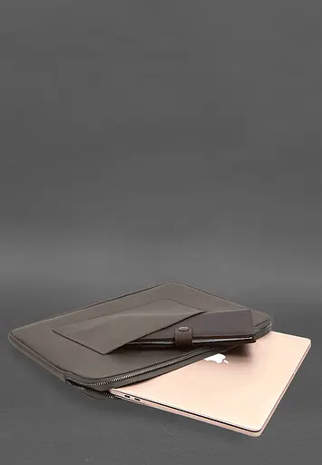 Кожаный чехол BlankNote для ноутбука на молнии с хлястиком и карманом Темно-бежевый - фото 6