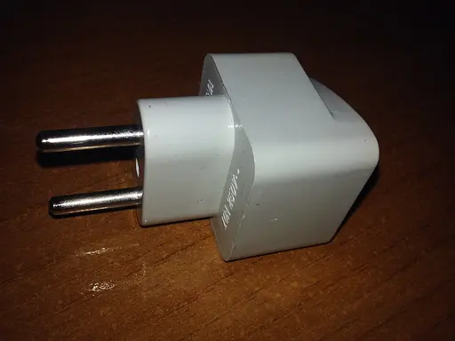 Перехідник мережевий з американської вилки на євро із заземленням універсальний England - фото 9