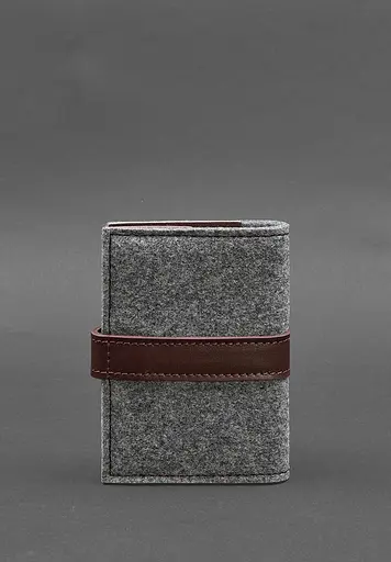 Фетровая обложка для паспорта 1.1 с кожаными бордовыми вставками - фото 5