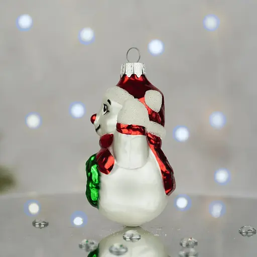 Ялинкова прикраса Санта Шоп Сніговик з вінком червоний скло (4820001180244) - фото 3