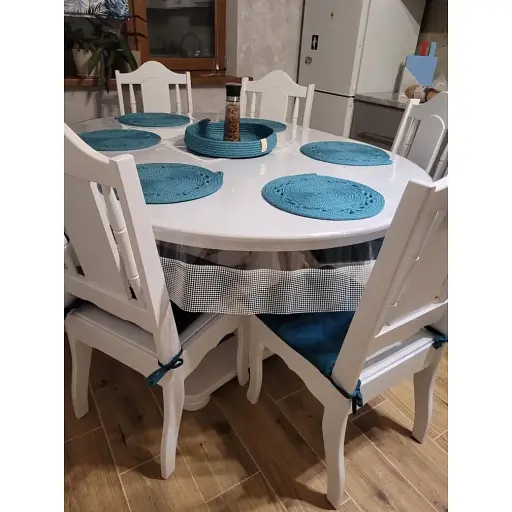 Скатертина силіконова овальна з перлинною стрічкою 180х120 см срібний