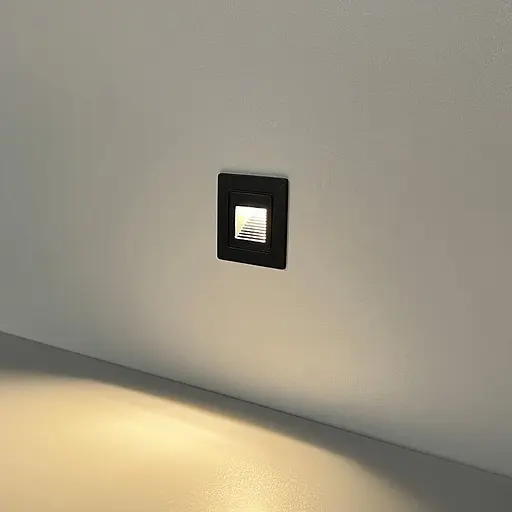 Світильник для сходів у чорному корпусі 56х56 мм | Line F | Арт. 10011 - фото 7