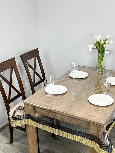 Скатертина силіконова з чорно-золотою стразовою стрічкою 330х140 см - фото 4