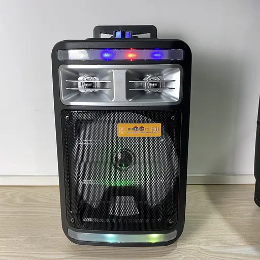 Акустическая портативная колонка Ch-T85 с подсветкой и микрофоном - фото 8