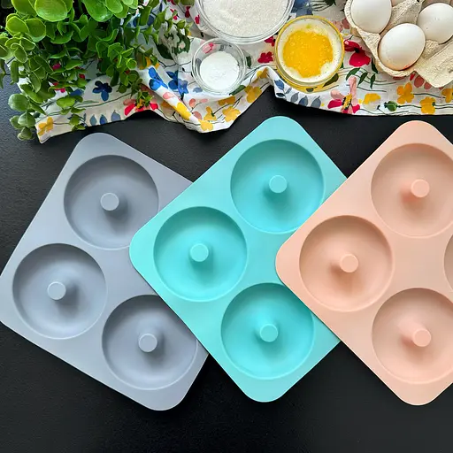 Форма квадратная силиконовая для выпечки пончиков и печенья на 4 ячейки 23.5х23.5х2 см, A-plus Бирюзовый 86248 - фото 3