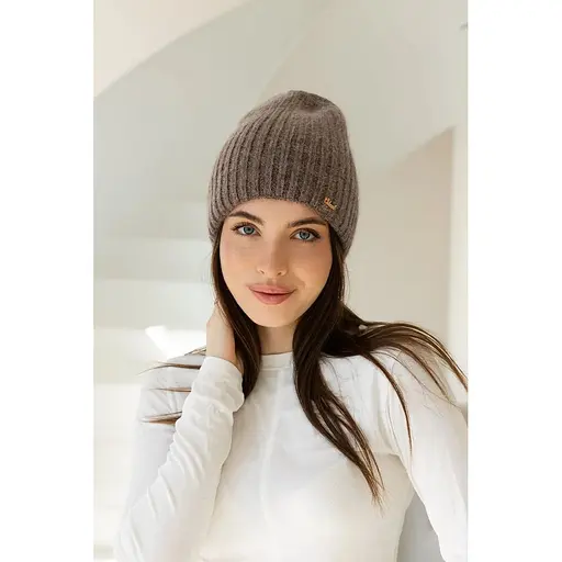 Женская зимняя шапка Ангора Молодежь из ангоры 80% с двойной вязкой Коричневый - фото 1