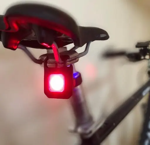 Мини фонарик брелок Multifunctional RB-439 белый и красный свет магнит светильник аккумуляторный IP44 - фото 4