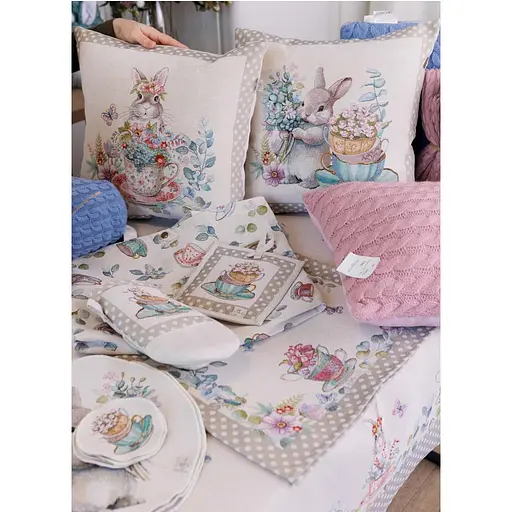 Подушка Прованс Очарование Зайчиха гобелен 45х45 см (44282) - фото 6