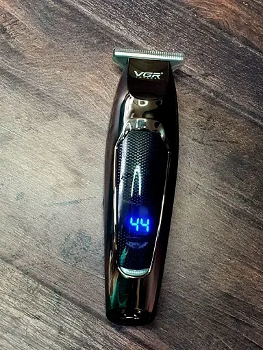 Тример VGR V-070 (LCD-дисплей, Режим Turbo, USB) - фото 2