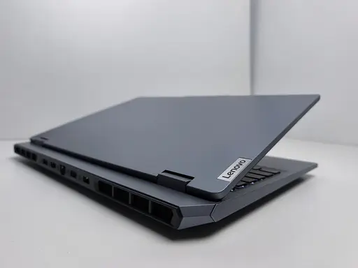 Ноутбук Lenovo LOQ 15ARP9 (83JC00LYUS)