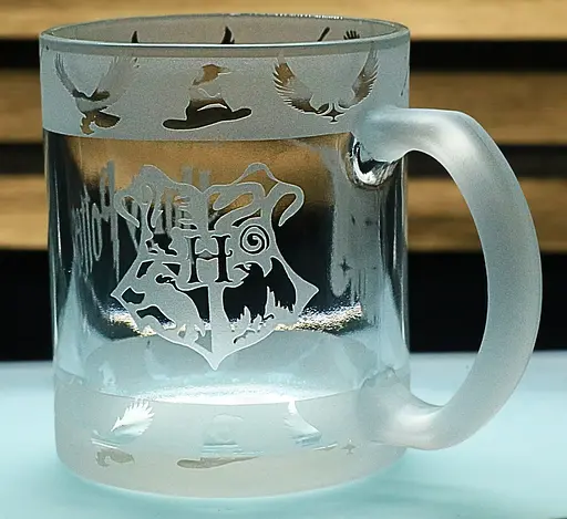 Кружка 320 мл "Гаррі Поттер" з гравіюванням  Матова скляна чашка Хогвартс  Подарунок фанату магічного світу - фото 4