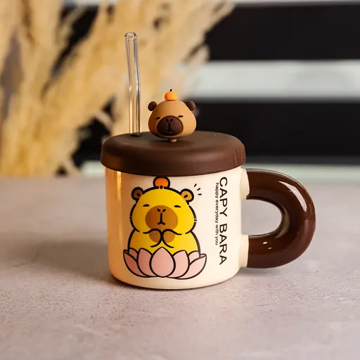 Чашка фарфоровая Капибара на кувшинке 400 мл с крышкой и трубочкой FM-27B - фото 2