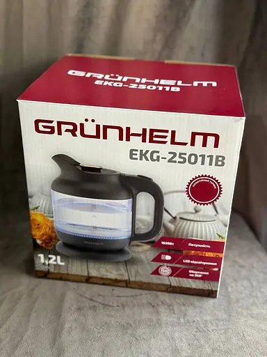 Дисковий скляний електрочайник Grunhelm EKG-25011B 1,2л 630Вт Чорний - фото 5