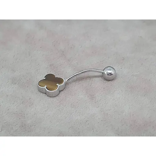 Серебряная серьга для пирсинга пупка Ирий Клевер с тигровым глазом. 6026.5 - фото 3