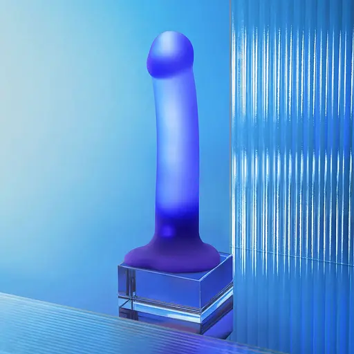 Дилдо, що світиться Strap-On-Me Glow-LED Dildo Purple - M - фото 5