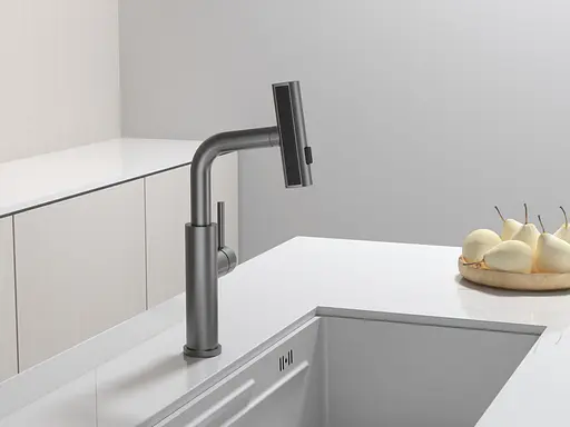 Cмеситель для кухни водопад с выдвижной лейкой графит Nett LGr-35 Графит - фото 6