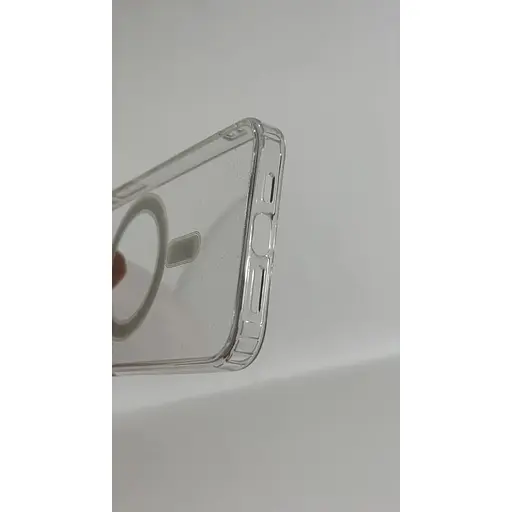 Чехол противоударный HYBRID Clear Case Ultra Hybrid with MagSafe для Apple iPhone 15 Pro Max Прозрачный с магнитом - фото 9