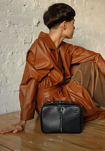 Жіноча шкіряна сумка Avenue чорна Saffiano - фото 2