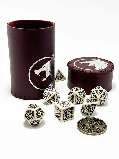 Настольная игра Планета Ігор Чаша для кубиков Волк (бургунди) (Dice cup Wolf burgundy) (pi-dc009) - фото 5
