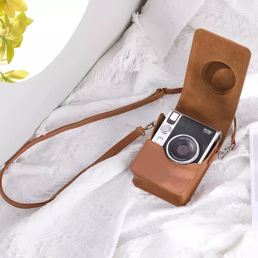Подарочный набор камера Fujifilm Instax Mini EVO, Фотобумага 100 шт, Чехол, Фотоальбом 108 фото Коричневый - фото 7