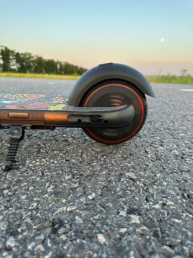 Детский электросамокат GIANT Kids E10 PRO 4.4Ah черный с LED - подсветкой (модель 2025 года) - фото 12