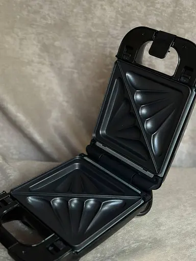 Сэндвичница 3 в 1 Magio MG-363 бутербродница гриль вафельница Черный 570 Вт - фото 6