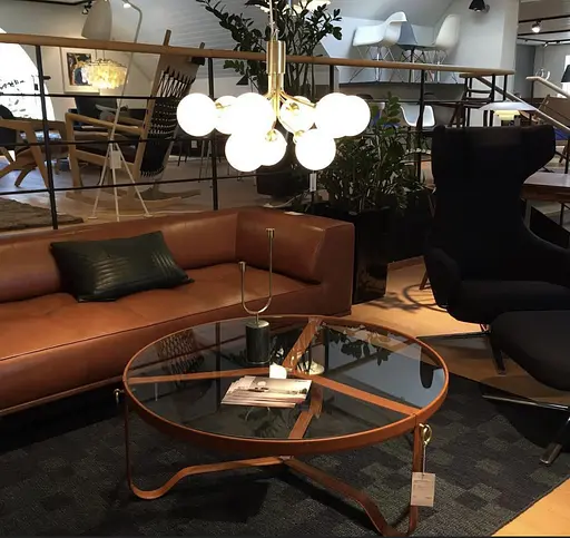 Элегантная латунная люстра на 12 матовых плафонов Ст. J 061/12 | Line F - фото 1