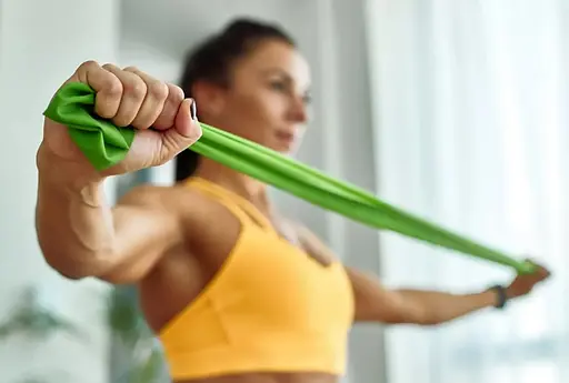 Стрічка-еспандер U-Powex Fitness band для фітнесу та реабілітації 0.5мм. (9.1 кг) Green (UP_1007_Green) - фото 3