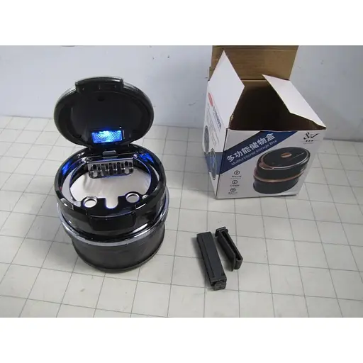 Автомобільна міні попільничка Solarxia HT-856 зі світлодіодом чорний - фото 2